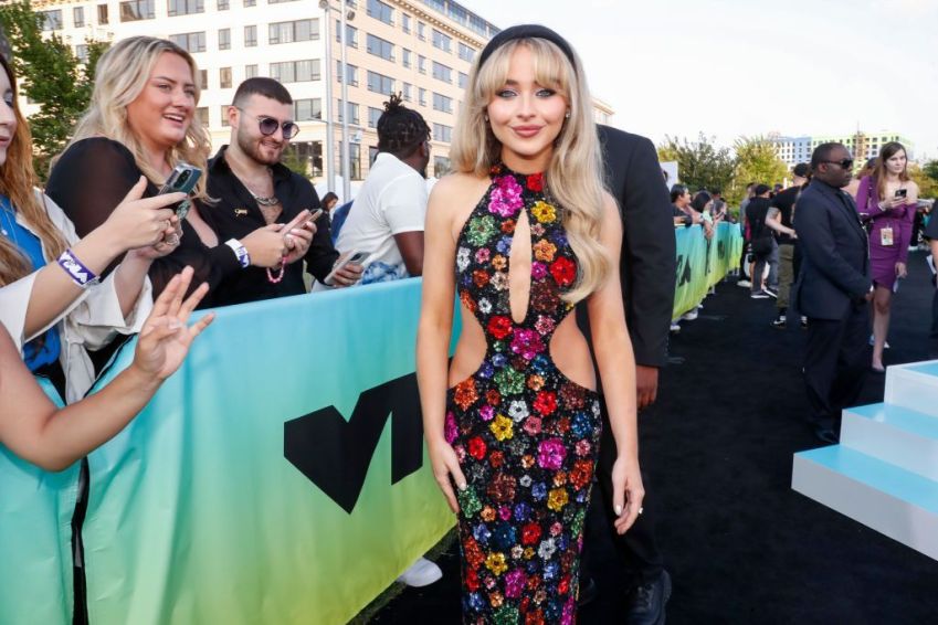 Sabrina Carpenter no MTV VMAs, em agosto de 2022, no Prudential Center, em Nova Jersey, EUA/ Johnny Nunez/Getty Images for MTV/Paramount Global