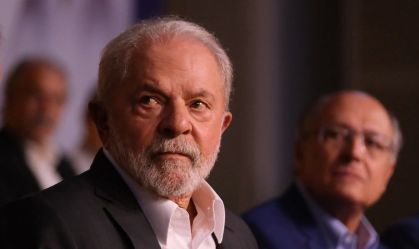 Ministra do TSE nega pedido de Lula para apagar postagens de Bolsonaro sobre PCC