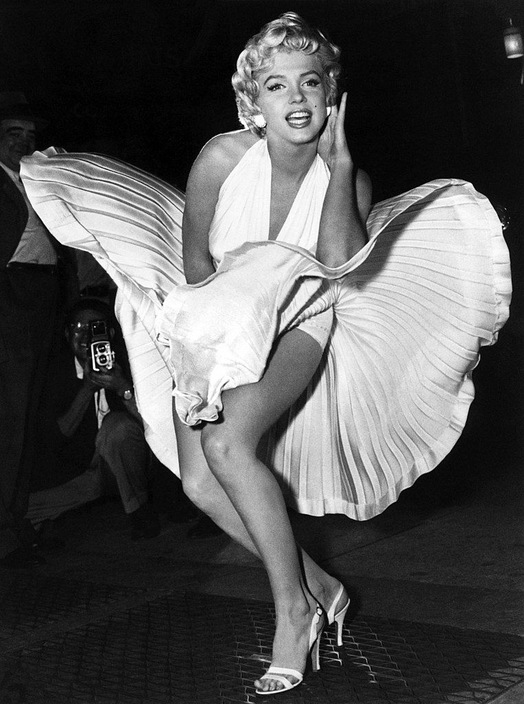 Disparidade salarial: Marilyn Monroe brigou para ter um cachê equivalente a Frank Sinatra/ Wikimedia Commons