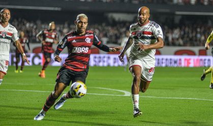 Flamengo vence o São Paulo e termina o dia em 3º lugar no Campeonato Brasileiro