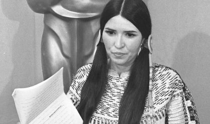 Oscar pede desculpas a ativista que recusou prêmio em nome de Marlon Brando