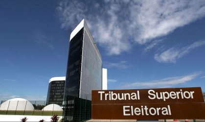 TSE adia decisão sobre aplicação da LGPD no processo eleitoral