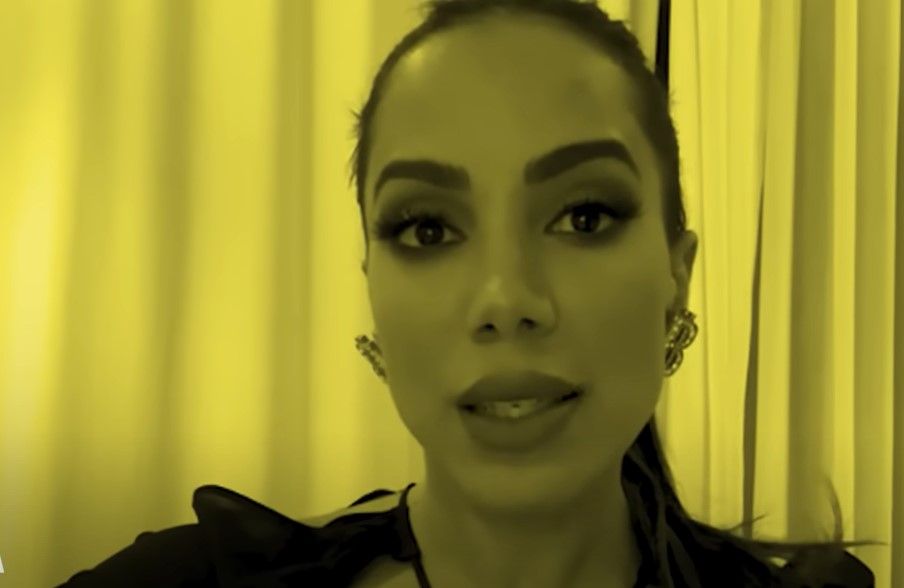 anitta carta pela democracia