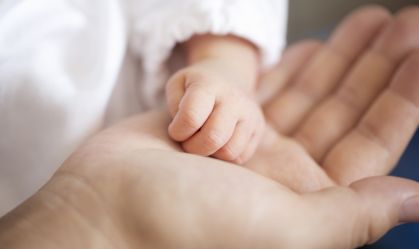 Tribunal do Japão se recusa a reconhecer mulher trans como mãe de criança