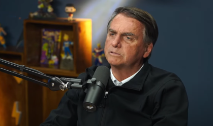 “Sabemos o viés de esquerda da maioria dos ministros”, diz Bolsonaro sobre STF