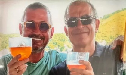 Secretária de cônsul conta à polícia que limpou sangue do apartamento