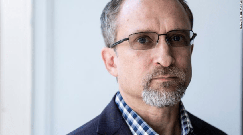 Peiter "Mudge" Zatko foi chefe de segurança do Twitter / Sarah Silbiger para CNN
