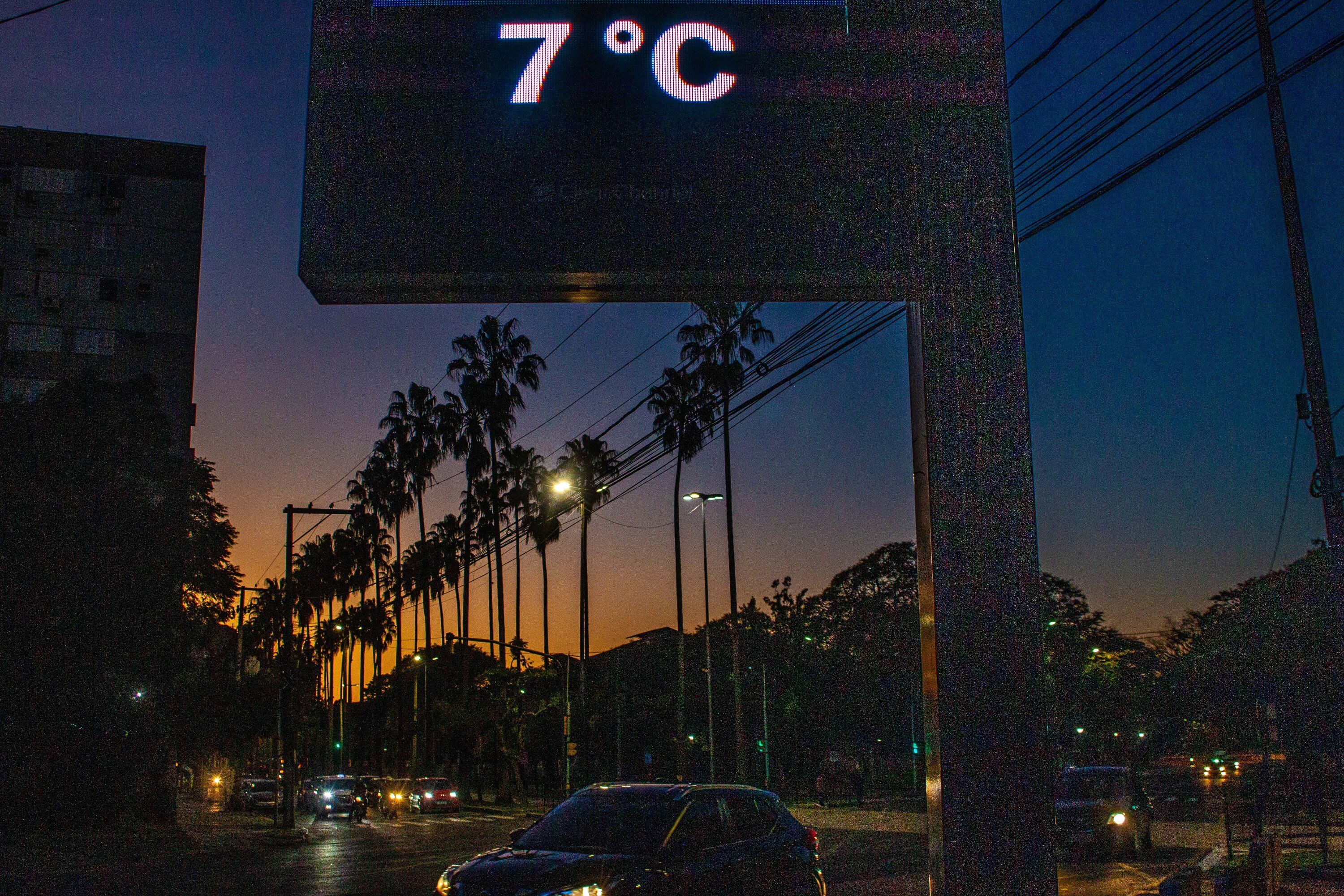Manhã de frio intenso em Porto Alegre / Evandro Leal/Enquadrar/Estadão Conteúdo