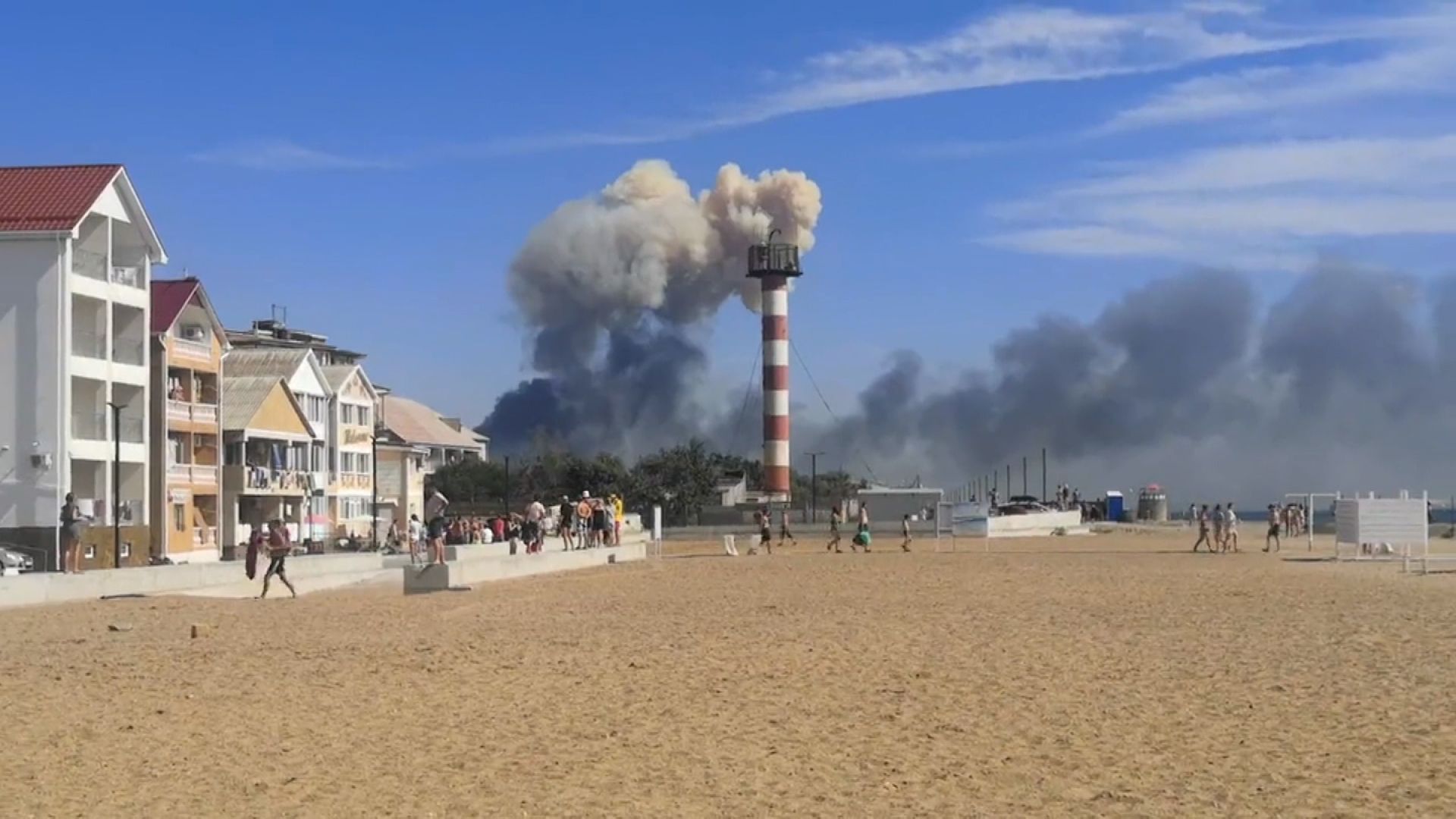 Explosões na base aérea de Saki, em 9 de agosto, destruíram vários aviões russos