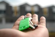 Aluguel residencial cai 0,02% em setembro, após alta de 1,76% em agosto, diz FGV