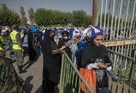 Iranianas são autorizadas a assistir partida de futebol pela 1ª vez em 40 anos