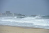 Frente fria: Sudeste deve ter mais tempestades e ressaca com ondas de até 3m