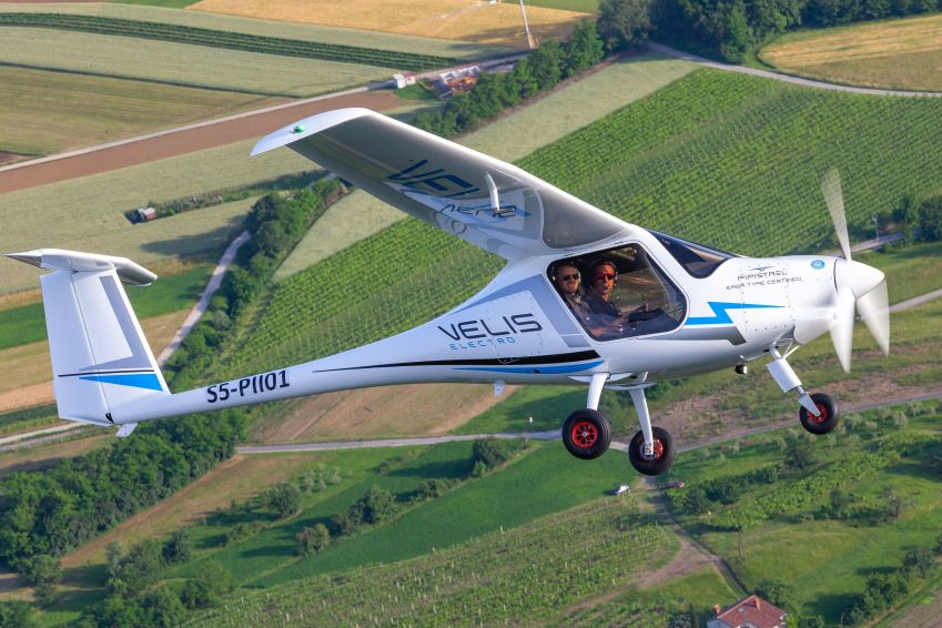 O Pipistrel Velis Electro pode voar a uma altura de 12.000 pés / Divulgação/ Pipistrel