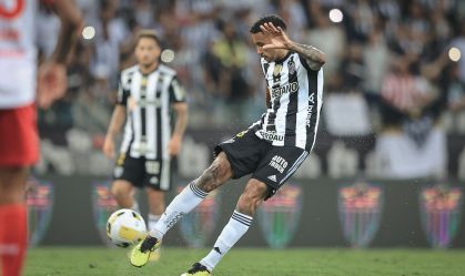 Atlético-MG empata com Bragantino e completa 7º jogo sem vitória em BH