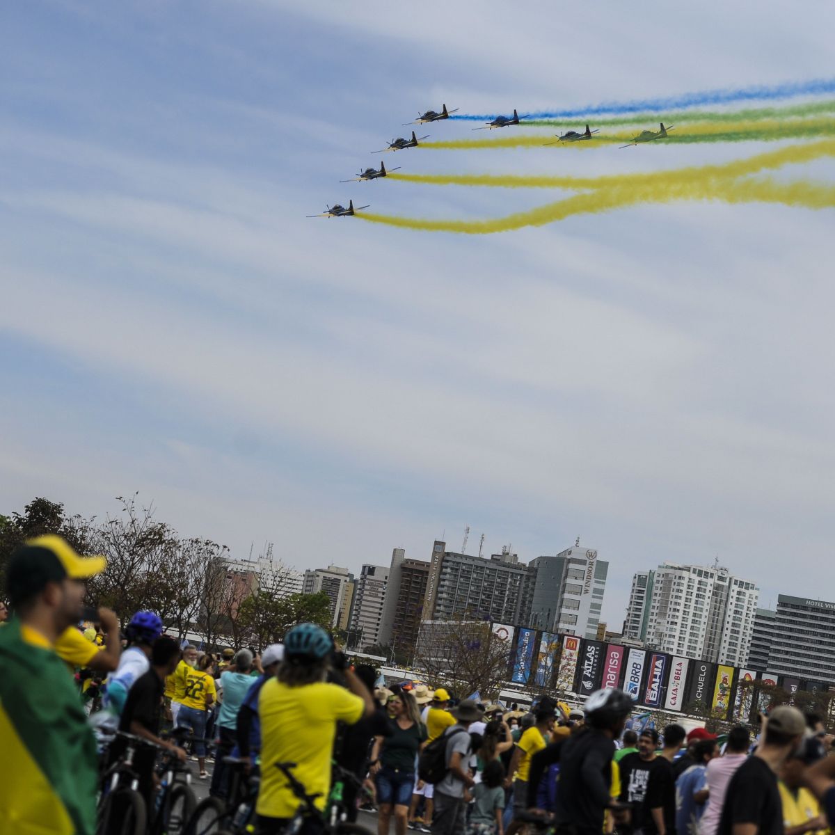 Desfile de 7 de Setembro conta com Esquadrilha da Fumaça; veja | CNN Brasil