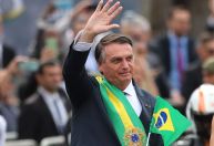 Capital do Brasil tem esquadrilha, tratores e desfile no Bicentenário; assista