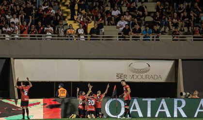 Atlético-GO vence São Paulo em jogo de ida na semifinal da Sul-Americana
