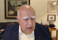 Charles III teve a sorte de chegar ao trono amadurecido, afirma especialista