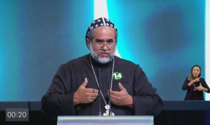Ex-candidato à Presidência, Padre Kelmon deixa a Igreja Ortodoxa do Peru