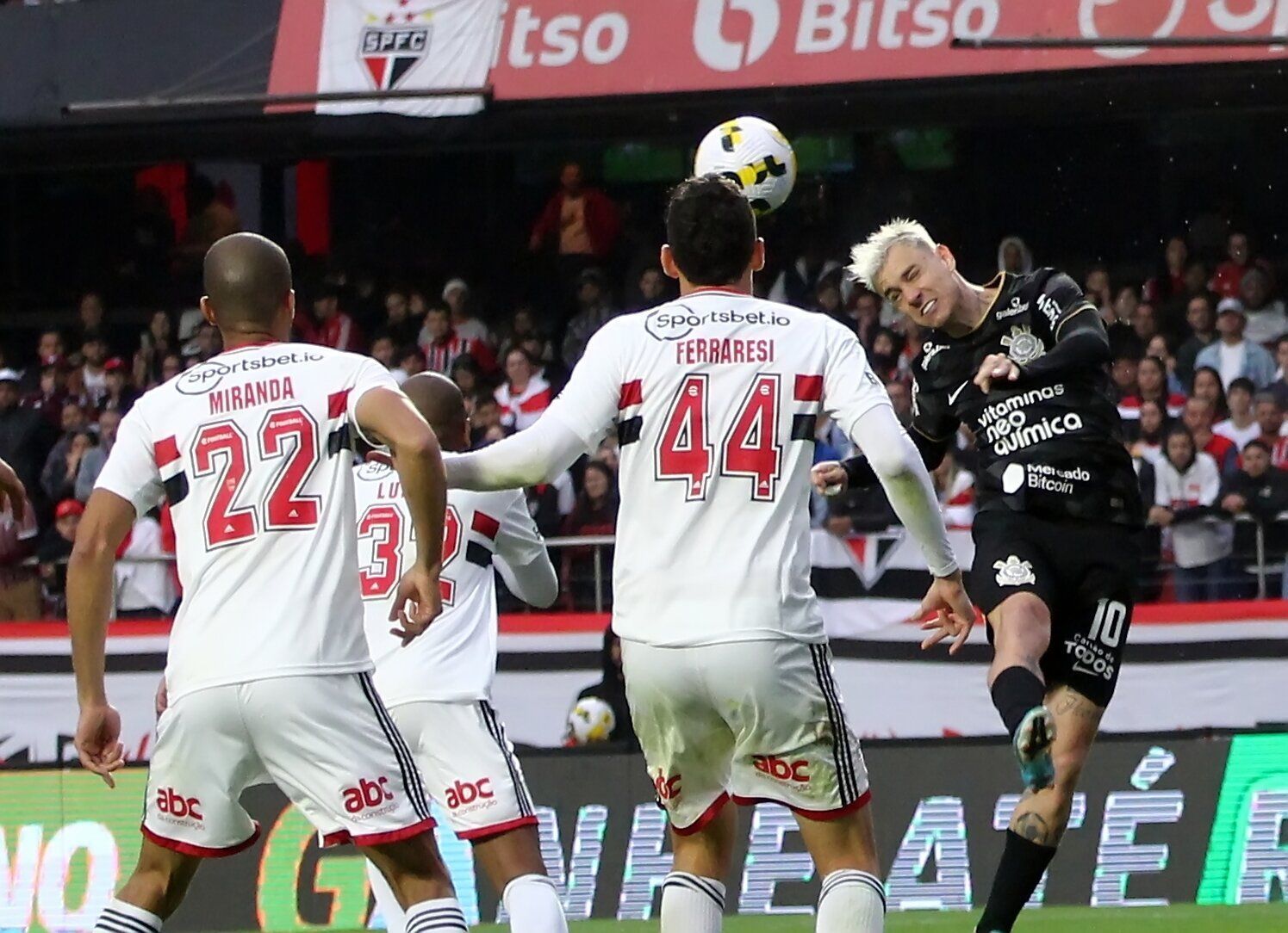 Partida entre pelo São Paulo e Corinthians Campeonato Brasileiro