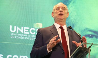Campanha de Ciro pede que TSE quebre sigilos de apoiadores de Bolsonaro