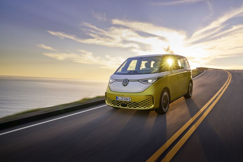 No Brasil, a Volkswagen disponibiliza a Kombi elétrica somente por assinatura/ Reprodução/Volkswagen