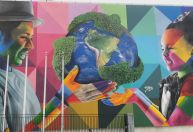 Artista brasileiro Eduardo Kobra inaugura painel na sede da ONU, em Nova York