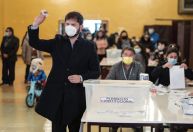 “Histórico”, diz Boric ao votar em plebiscito sobre nova constituição chilena