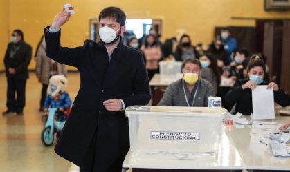 Chilenos votam para aprovar ou rejeitar novo projeto de Constituição