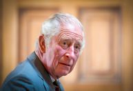 Traição à Diana e doações polêmicas: relembre controvérsias do rei Charles III