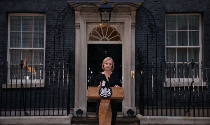 "Deus salve o rei", diz primeira-ministra britânica após morte de Elizabeth II