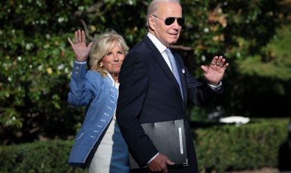 Primeira-dama dos EUA diz que ainda não conversou com Biden sobre reeleição