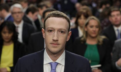 Zuckerberg considerou comentar sobre Cambridge Analytica em 2017, diz relatório