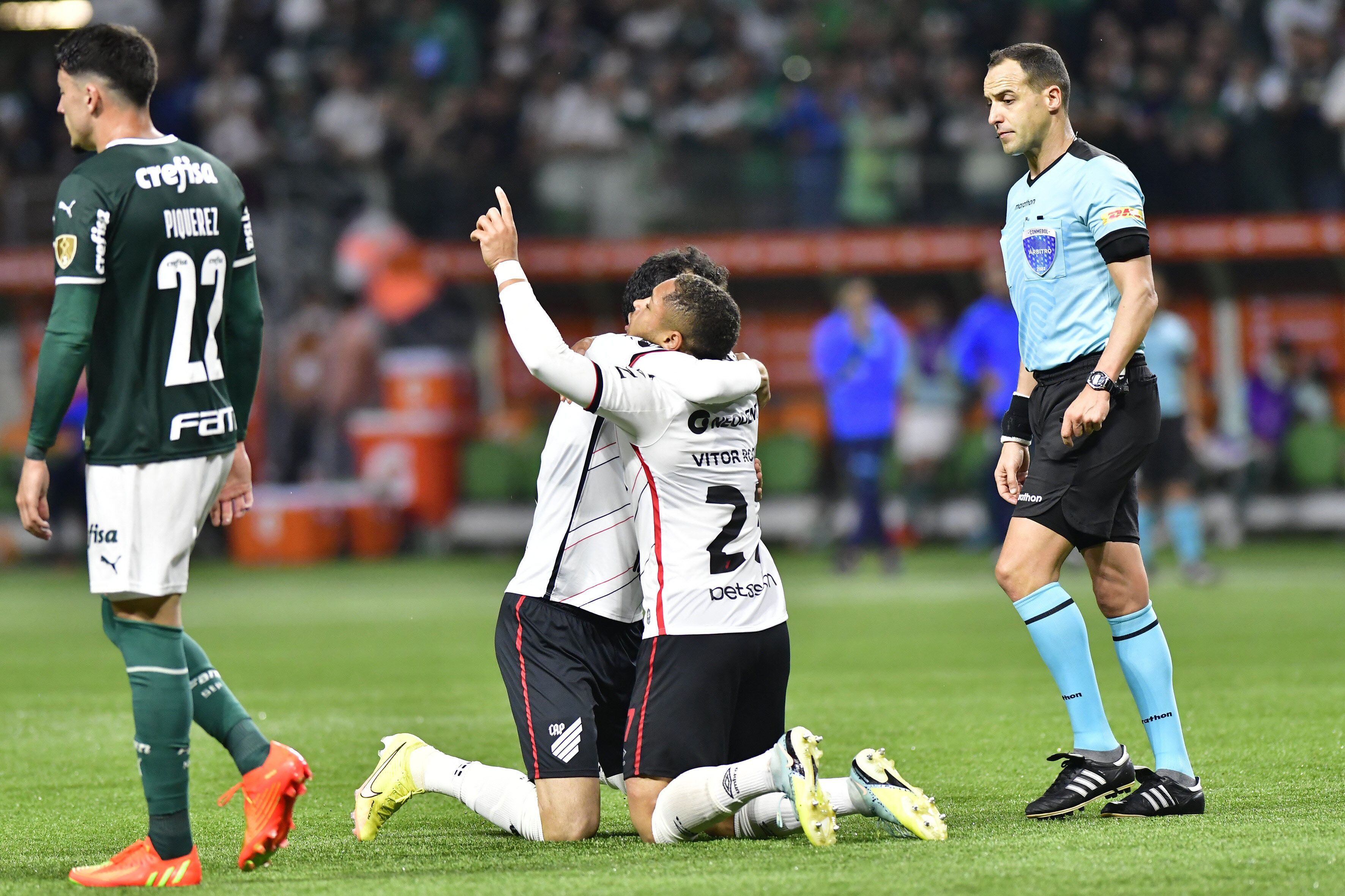PARTIDA ENTRE PALMEIRAS X ATHLETICO PR, VÁLIDO PELA PARTIDA DE VOLTA, DAS SEMIFINAIS DA LIBERTADORES DE AMÉRICA, REALIZADO NA ARENA ALLIANZ PARQUE, ZONA OESTE DE SÃO PAULO, NA NOITE DESTA TERÇA-FEIRA, 06