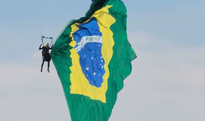 Desfiles, atos pró-governo e discursos de Bolsonaro: como foi o 7 de Setembro