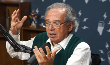 Paulo Guedes tira férias e deve permanecer fora de Brasília até o fim do Governo