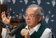 Brasil vai crescer mais que a China pela 1ª vez em 42 anos, diz Guedes