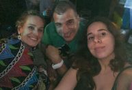 Em show do Coldplay, família de SP paga promessa de pai que sobreviveu à Covid