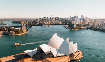 Austrália descarta proibição de turistas russos como parte das sanções