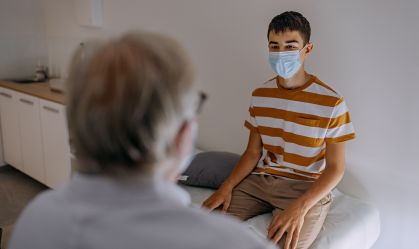 Câncer de testículo atinge principalmente jovens; conheça os sintomas