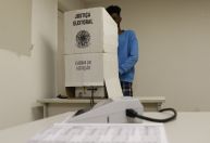 PF abre inquérito para investigar institutos de pesquisa