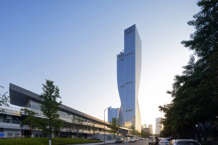 A torre Dance Of Light foi projetada pelo escritório de arquitetura Aedas.