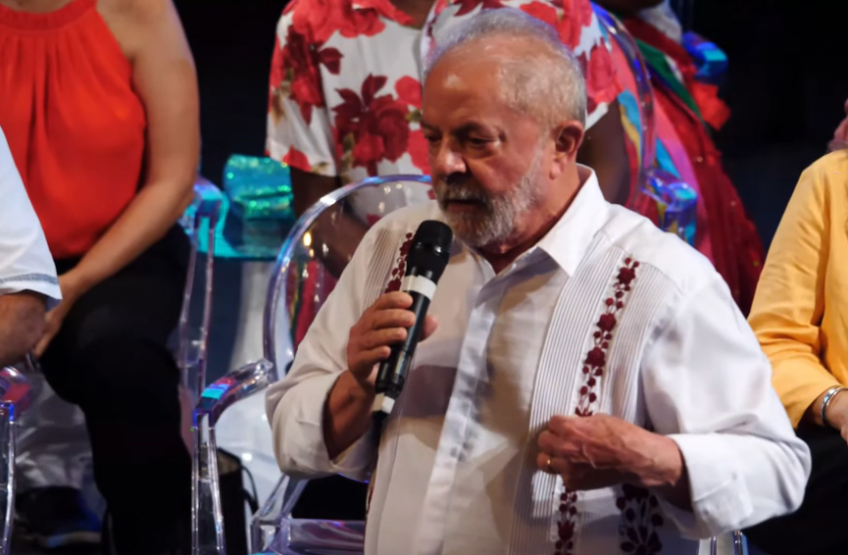 Ex-presidente Luiz Inácio Lula da Silva (PT) em agenda de campanha nesta quinta-feira (1º), em Belém, no Pará. / PT / Reprodução