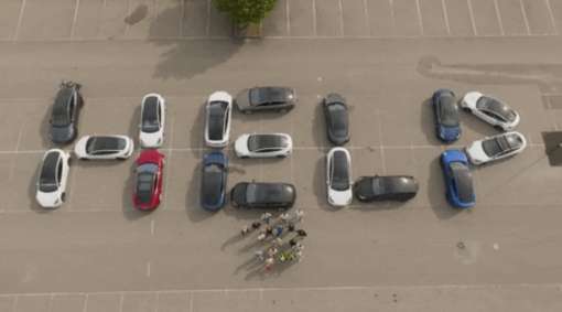 Donos de carros elétricos da Tesla fazem greve de fome na Noruega