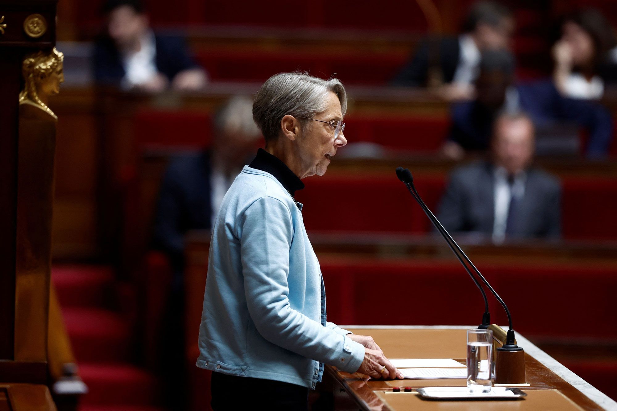 Imagem de destaque do post: França quer tornar custo da guerra insuportável para a Rússia, diz primeira-ministra