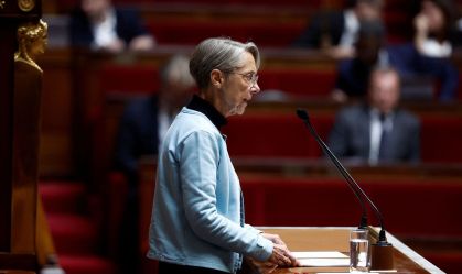 França quer tornar custo da guerra insuportável para a Rússia, diz primeira-ministra