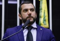 Lesa Pátria: PF cumpre 10 mandados de busca e apreensão no RJ e no DF