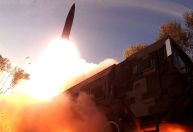 Coreia do Norte lança míssil após enviar caças para perto da fronteira, diz Seul