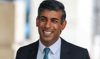 Novo premiê do Reino Unido não assumirá cargo nesta 2ª, diz porta-voz de Truss