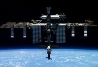 Maleta de ferramentas perdida da Nasa pode ser vista sobre a Europa nesta semana